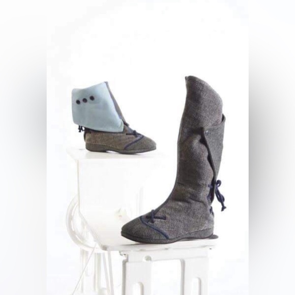 Handmade South African designed and constructed women boots - Picture 3 of 15